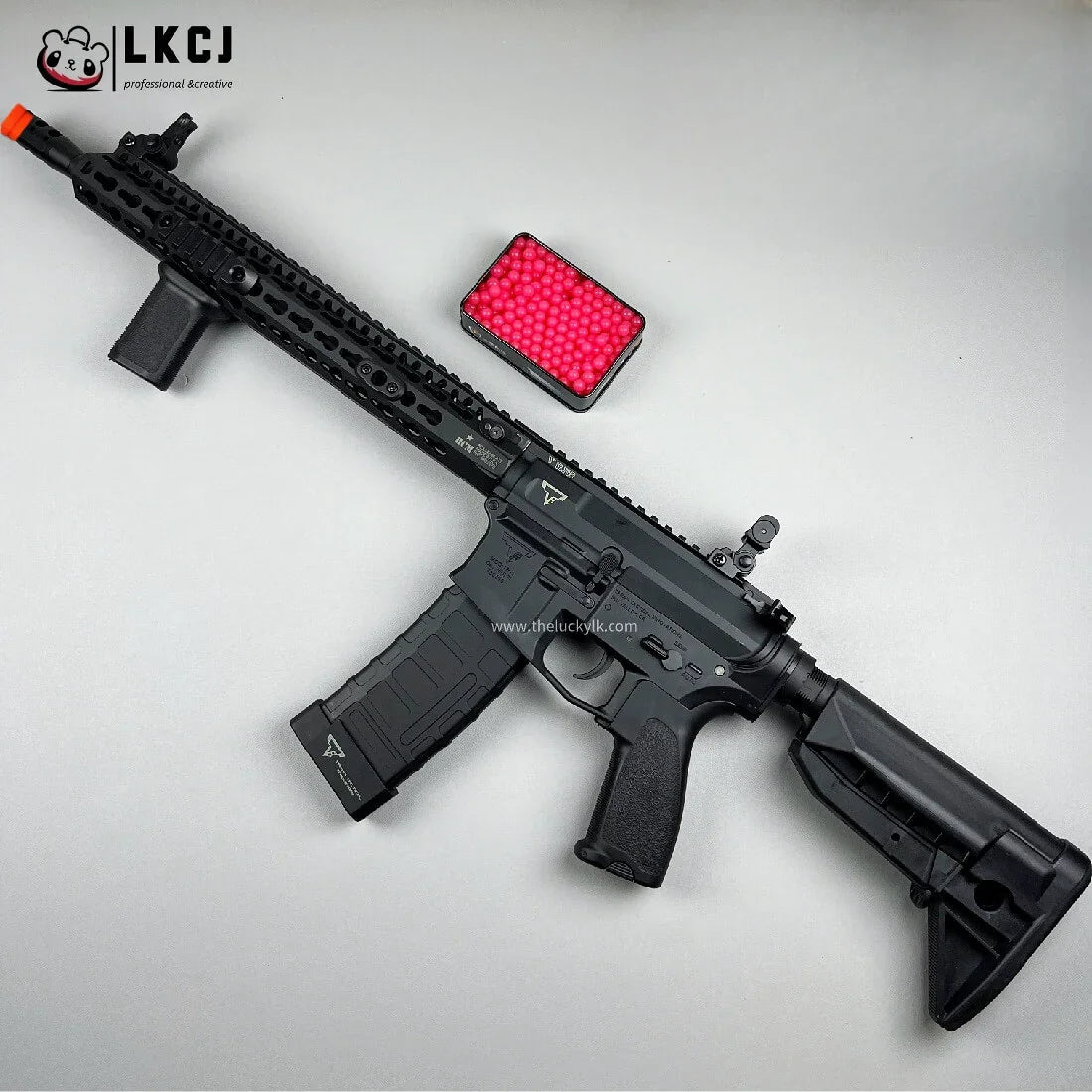 TTI TR1 Gel Blaster With Forward And Backward Movable Bolt